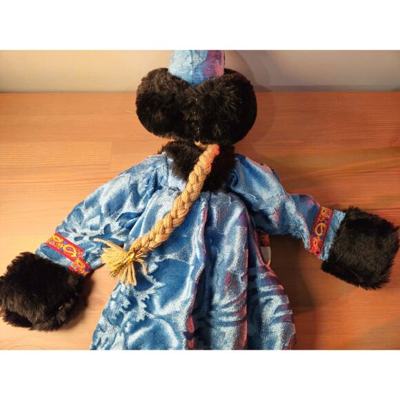 Vintage Russian Porcelain Doll 17.25" Folk Costume Fur Hat - Picture 8 of 10